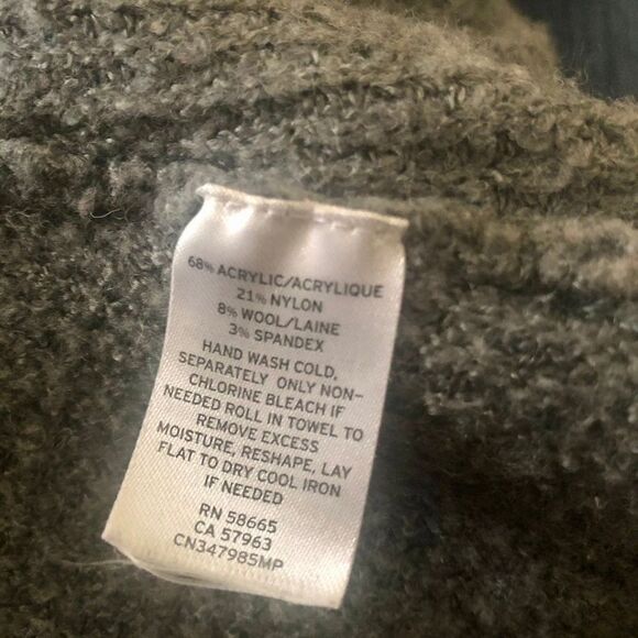 Nordstrom v neck grey sweater - Picture 11 of 11